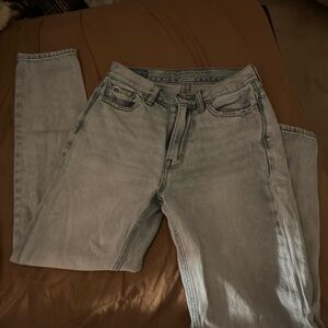 American eagle mom jeans